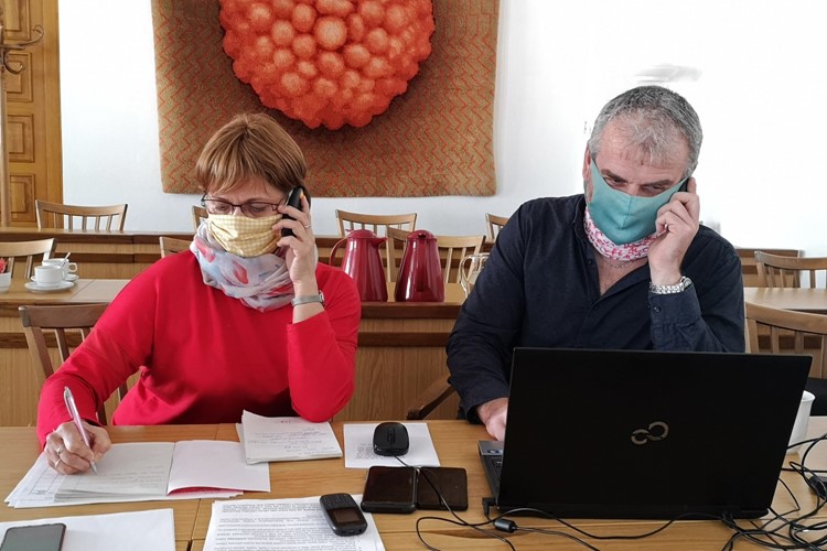 Speciální infolinka poradí občanům ve Valašském Meziříčí