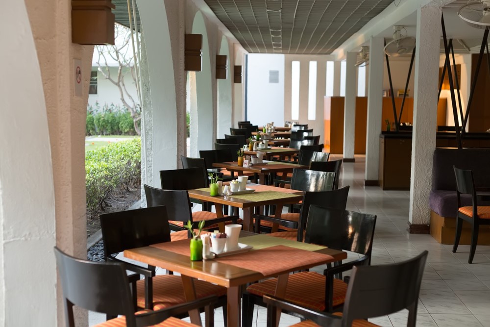 Restaurace osiřely, turistický ruch se zastavil. Ilustrační foto.
