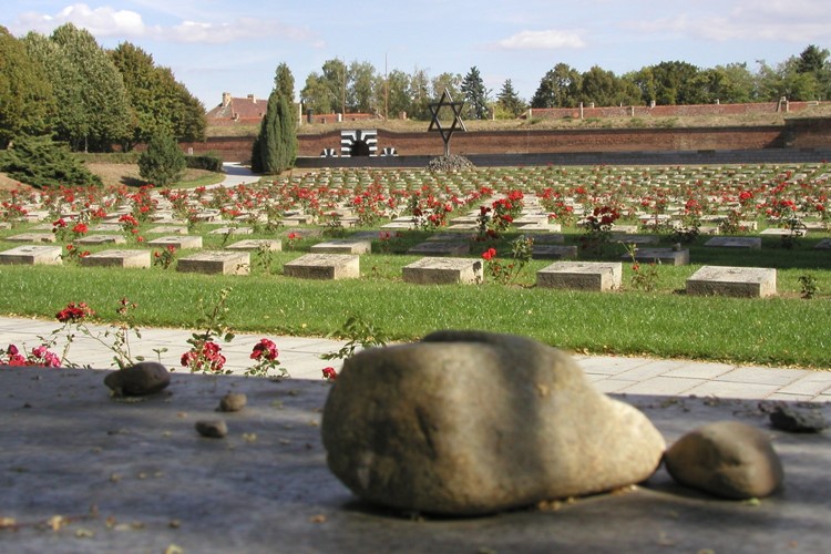 Památník Terezín se znovu otevírá pro veřejnost