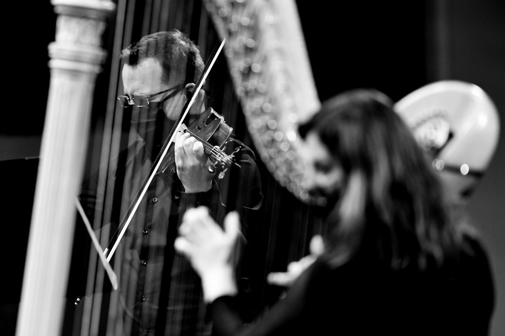 Od poloviny května jako první z českých orchestrů zpřístupnila JFO symbolicky v 66. sezóně vždy 66 posluchačům komorní koncerty svého ´streamovaného´ cyklu.