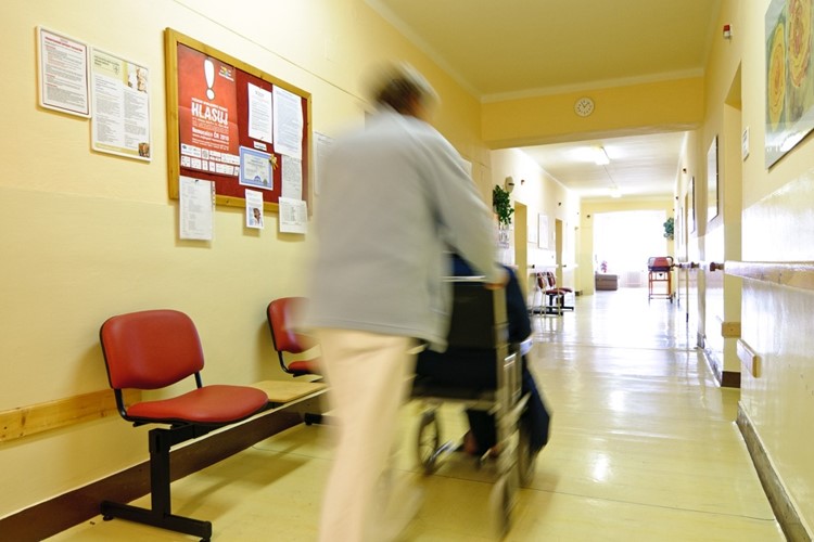 Další sanitáře vychová na podzim AGEL Střední zdravotnická škola a Vyšší odborná škola zdravotnická v Českém Těšíně