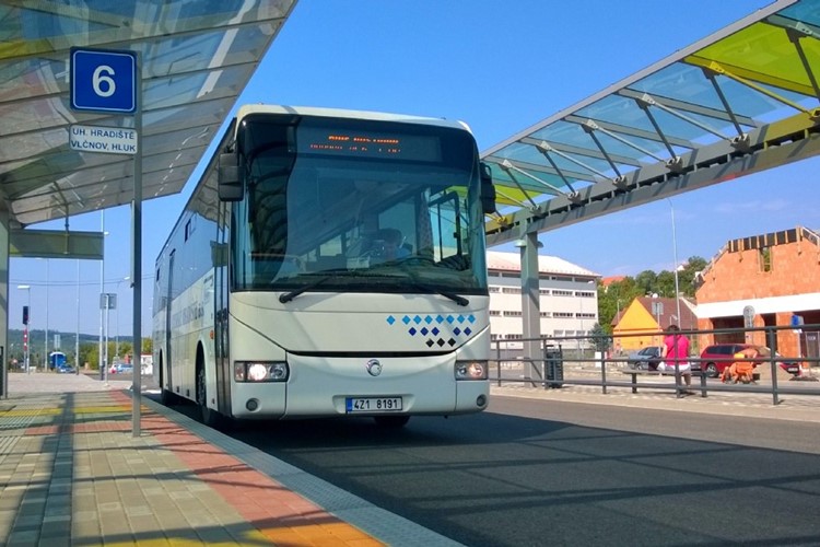 Integrovaná doprava ve Zlínském kraji přinese cestujícím řadu výhod